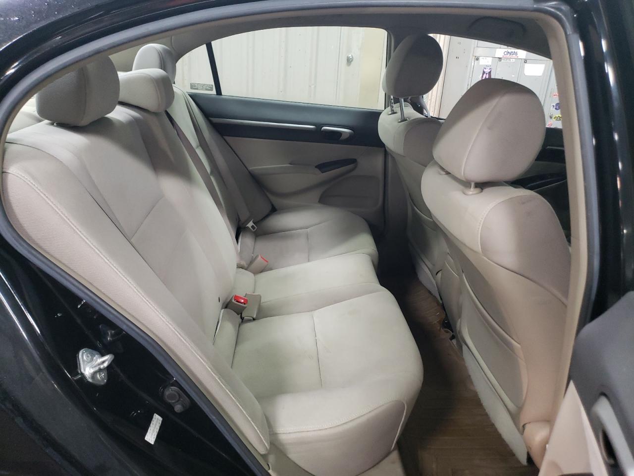 2010 Honda Civic - Image 10