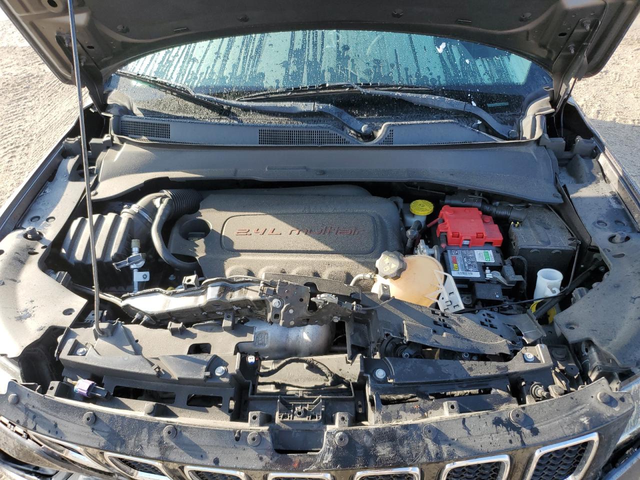 2019 Jeep Compass - Image 14