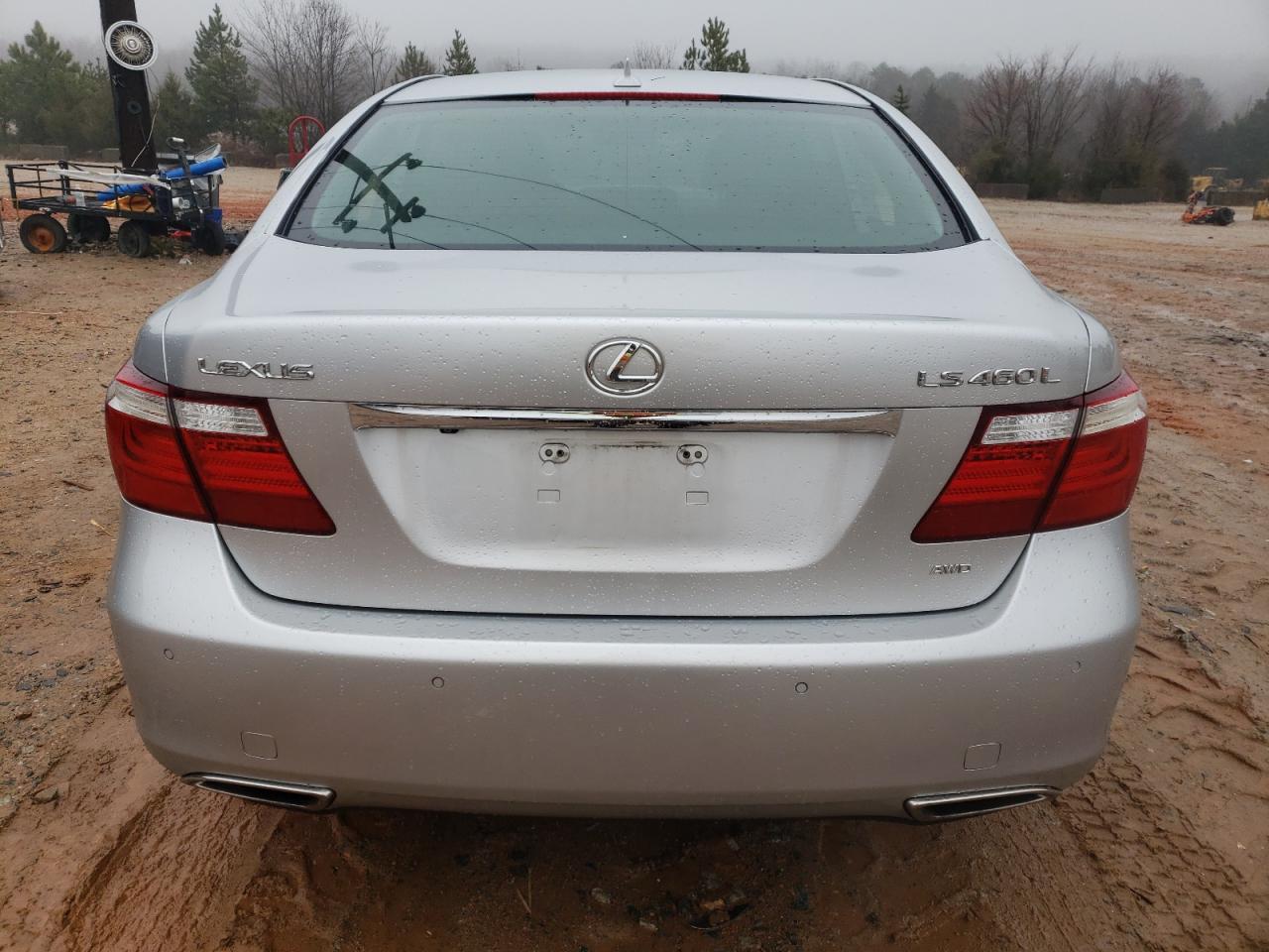 2009 Lexus LS - Image 6