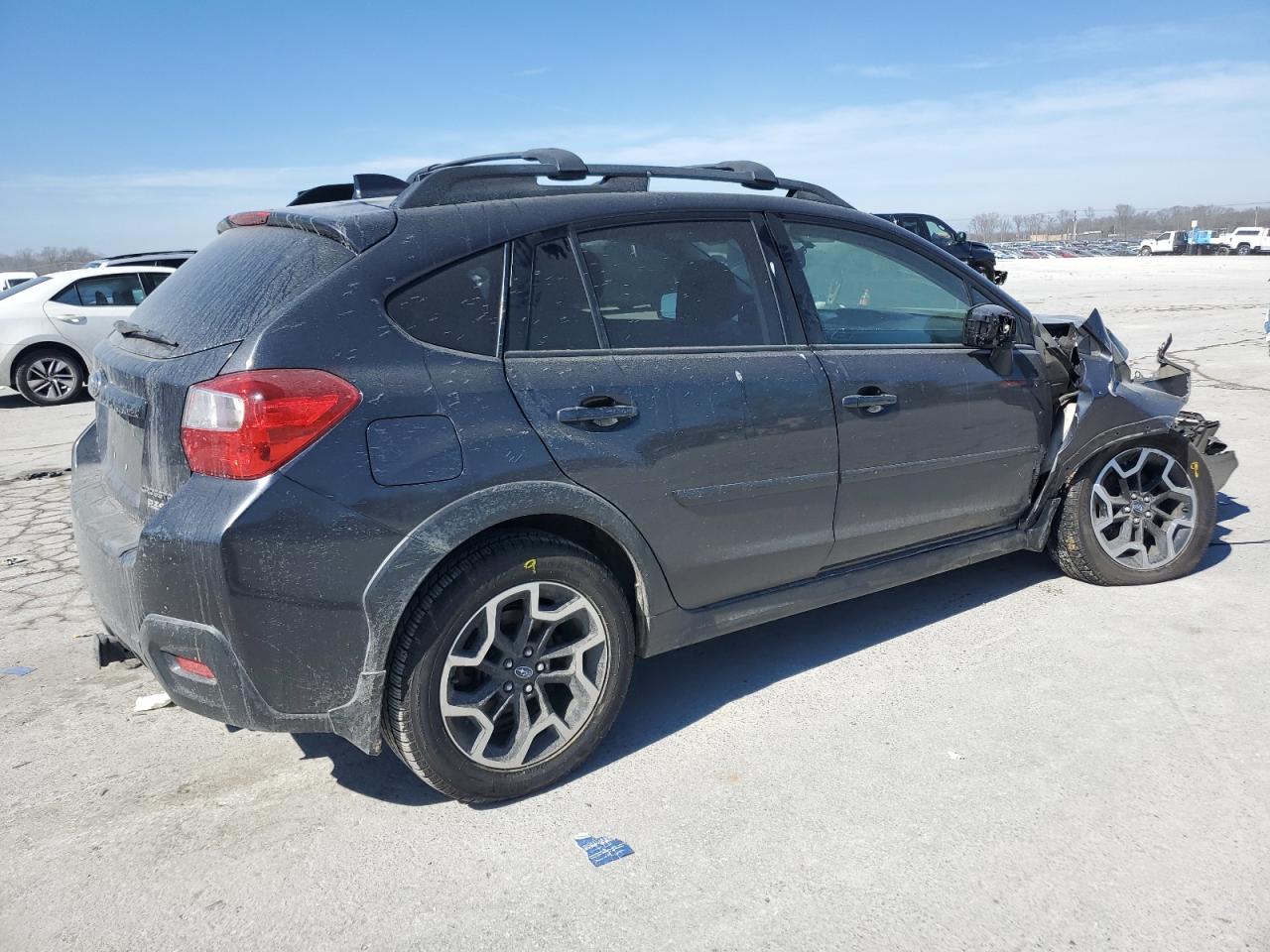 2016 Subaru XV - Image 3
