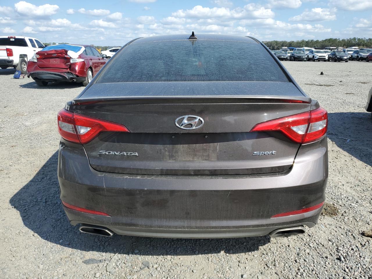 2015 Hyundai Sonata - Image 6
