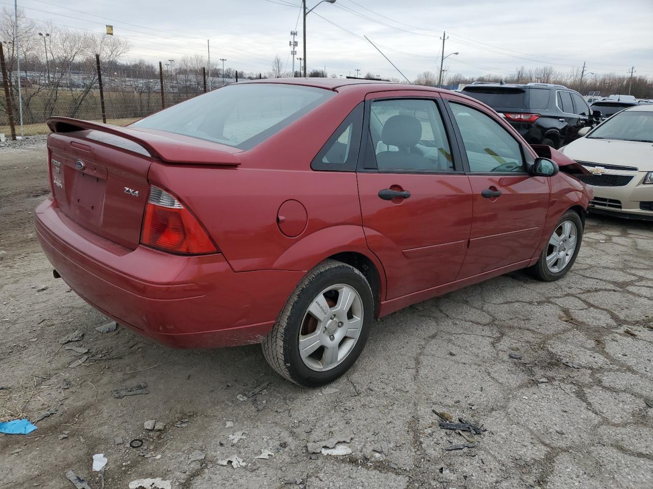2005 Ford Focus - Image 3