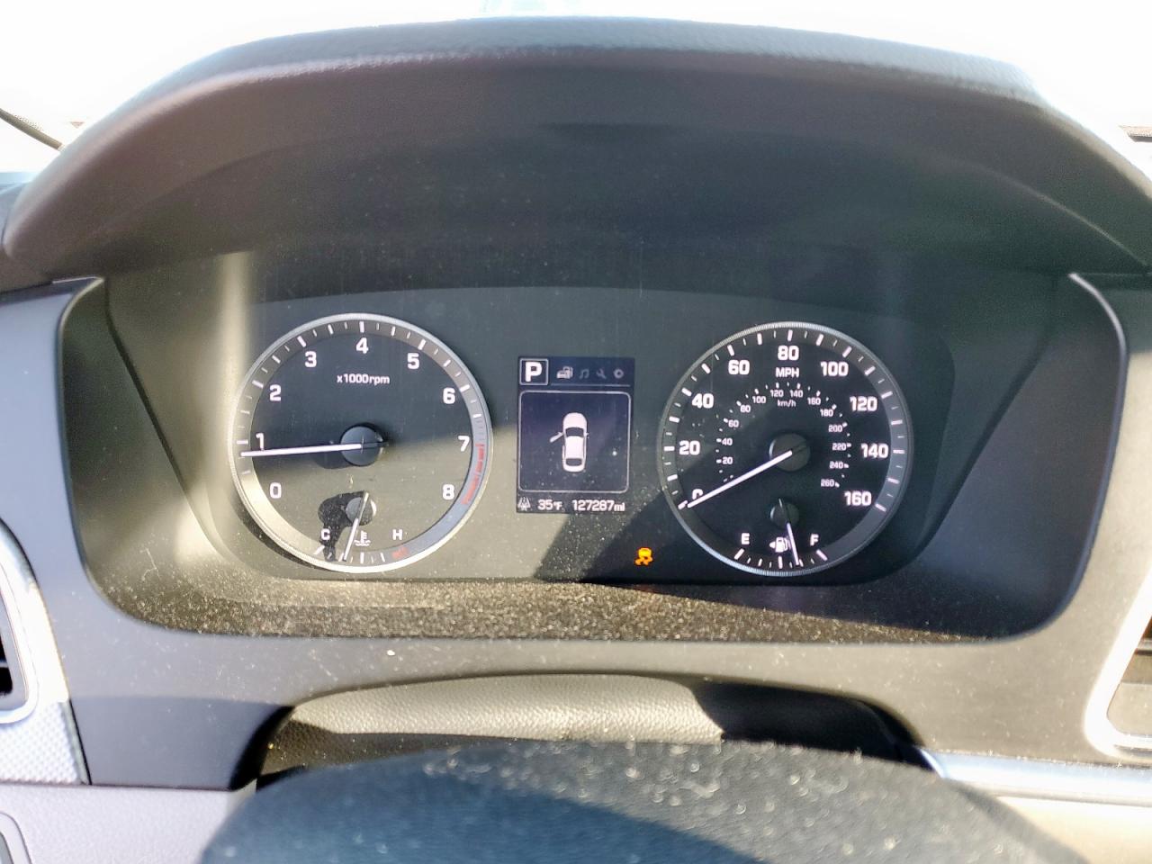 2015 Hyundai Sonata - Image 9