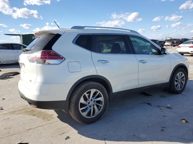 Parquets NISSAN ROGUE 2015 White