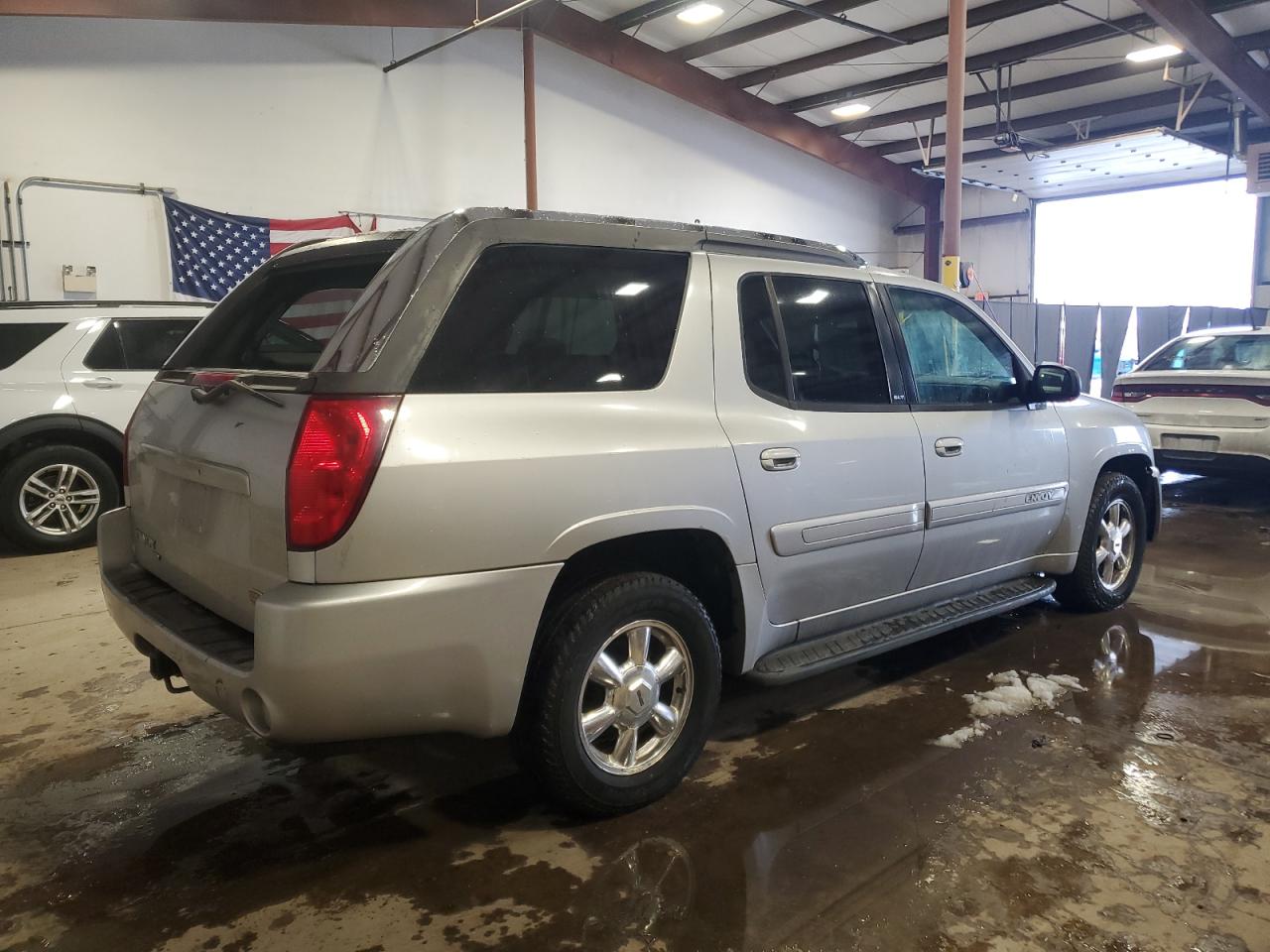 2004 GMC Envoy - Image 3