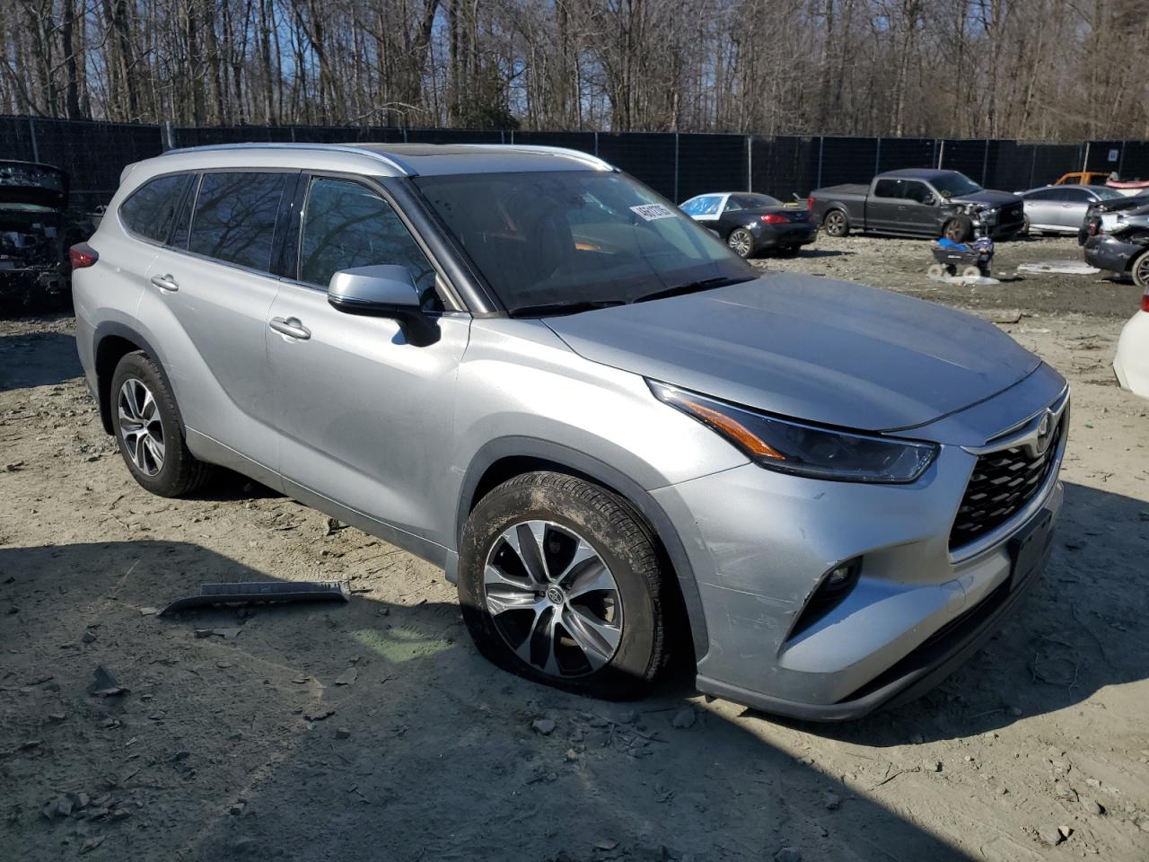 2021 Toyota Highlander - Image 4