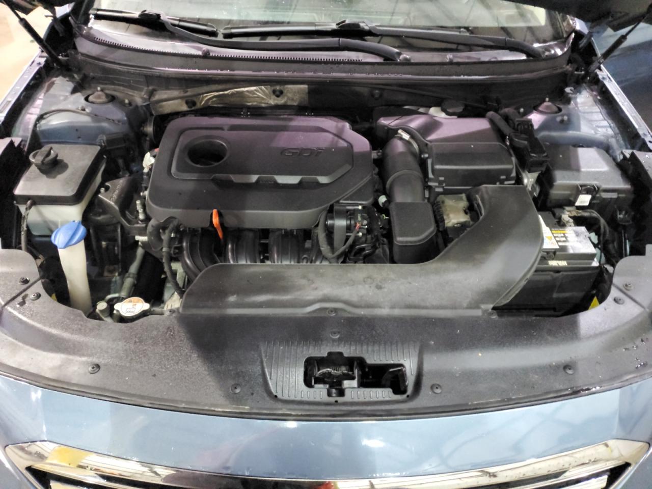 2015 Hyundai Sonata - Image 11