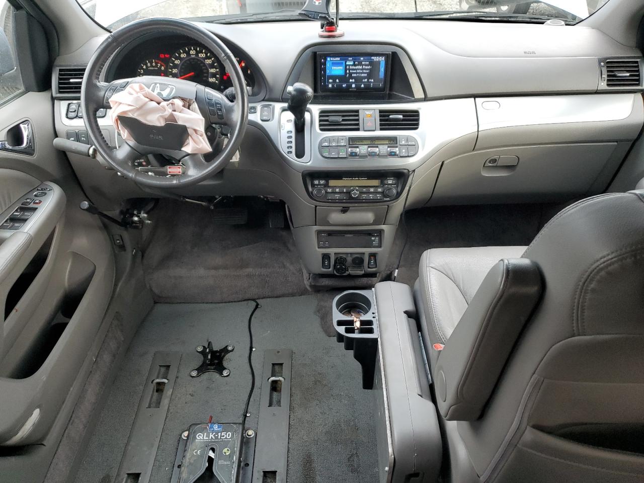 2010 Honda Odyssey - Image 8