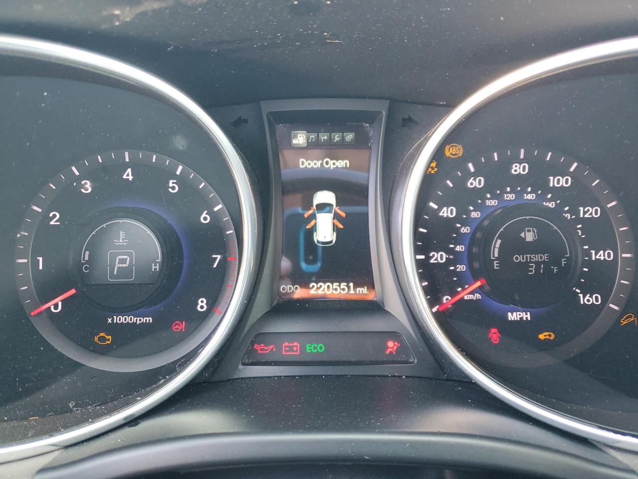 2015 Hyundai Santa Fe - Image 9