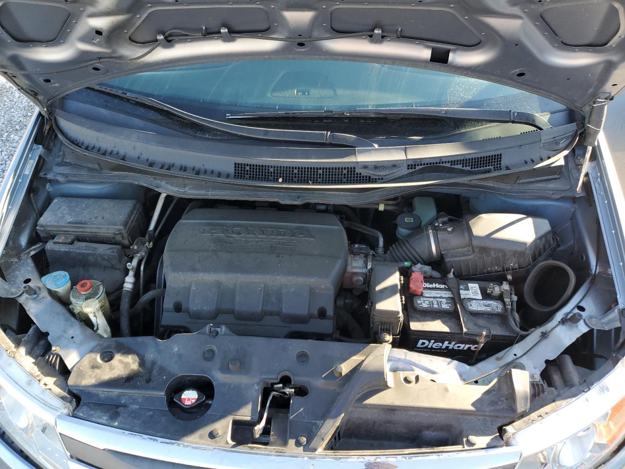 2011 Honda Odyssey - Image 13