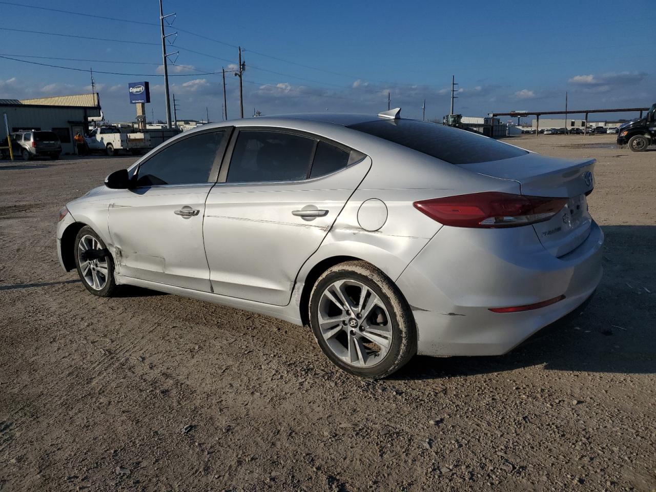 2018 Hyundai Elantra - Image 2