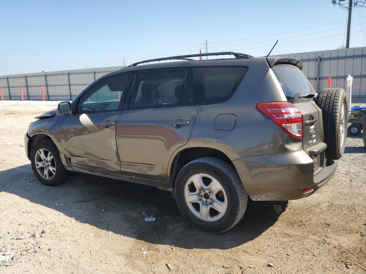 2011 Toyota RAV 4 - Image 2
