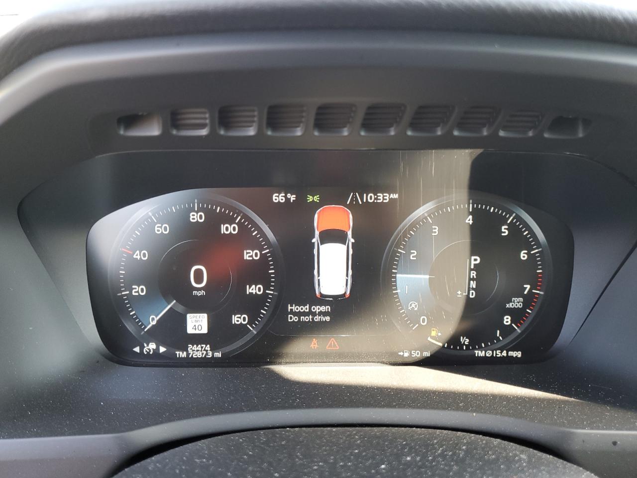 2022 Volvo XC90 - Image 9