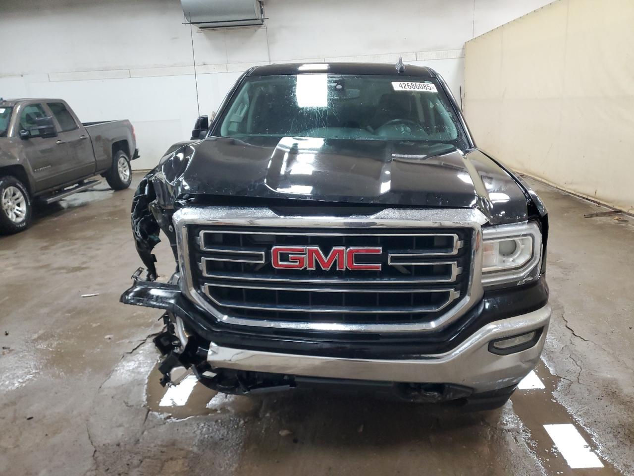 2016 GMC Sierra - Image 5