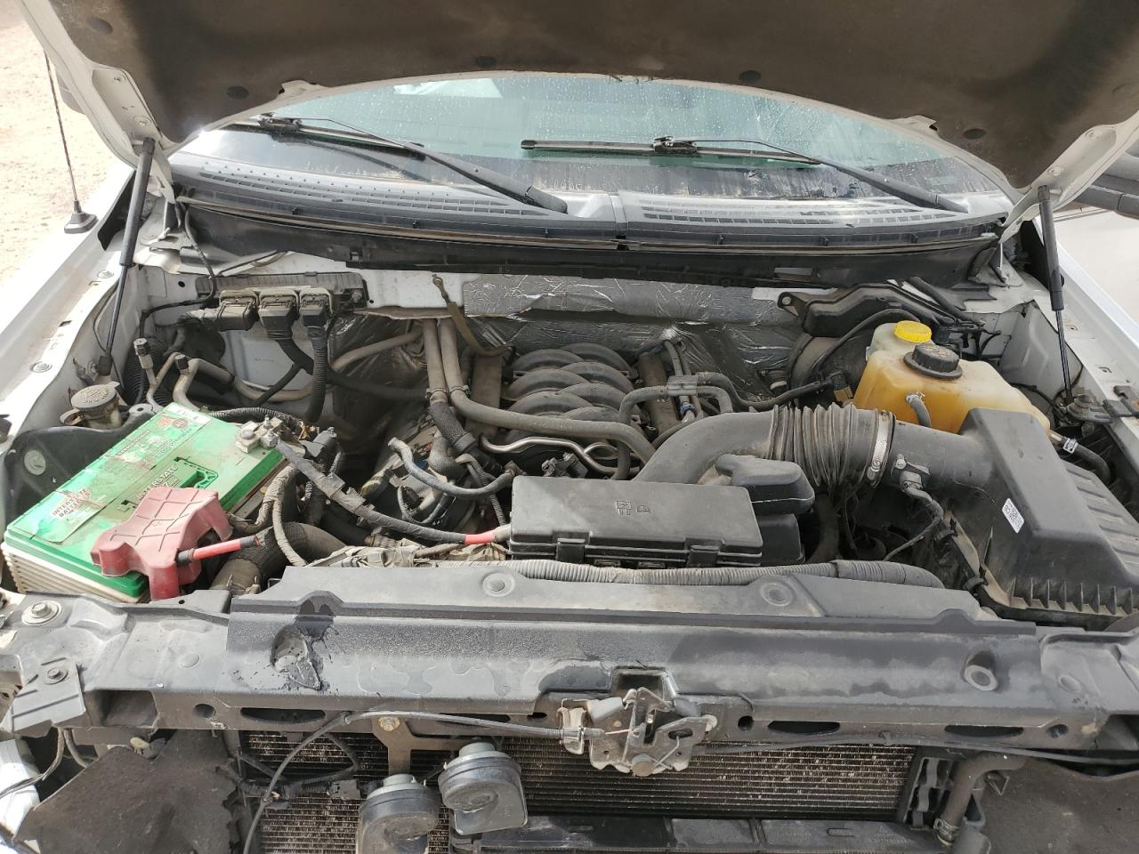 2014 Ford F-150 - Image 12