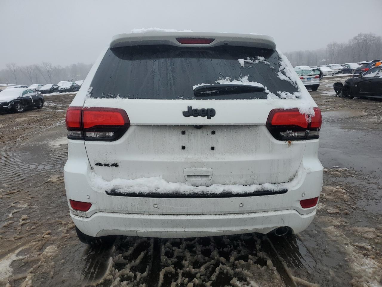 2020 Jeep Grand Cherokee - Image 6