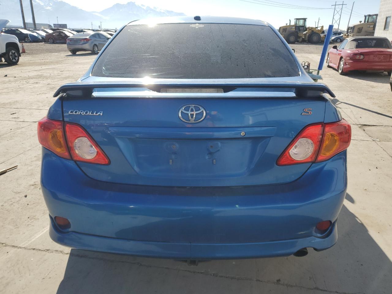 2010 Toyota Corolla - Image 6