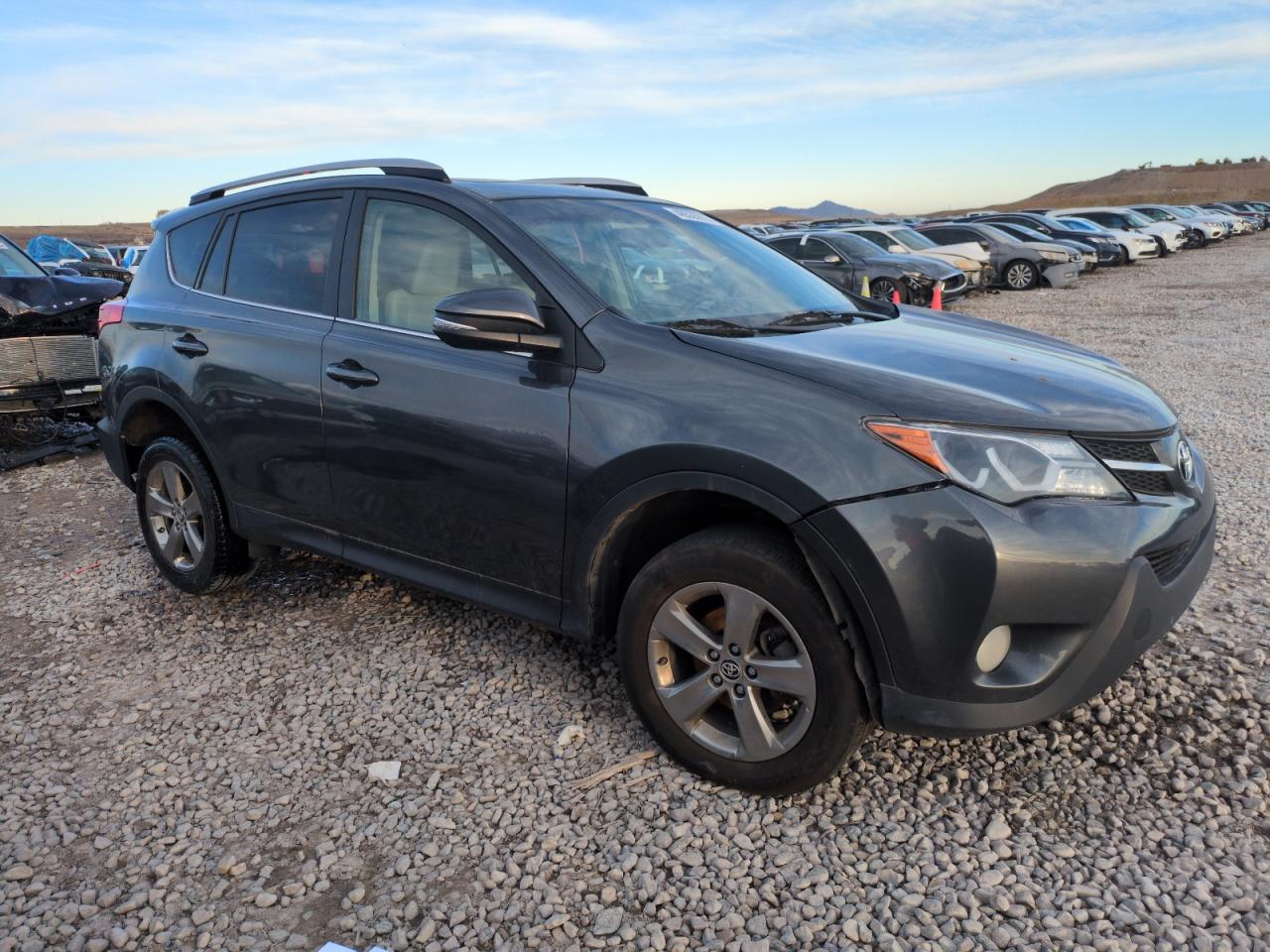 2015 Toyota RAV 4 - Image 4