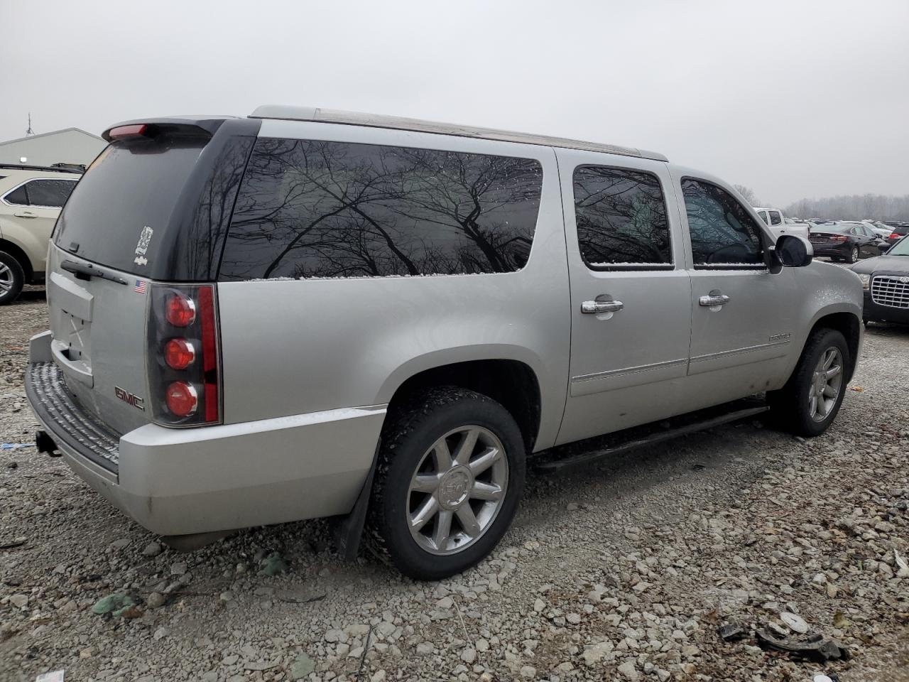 2013 GMC Yukon - Image 3