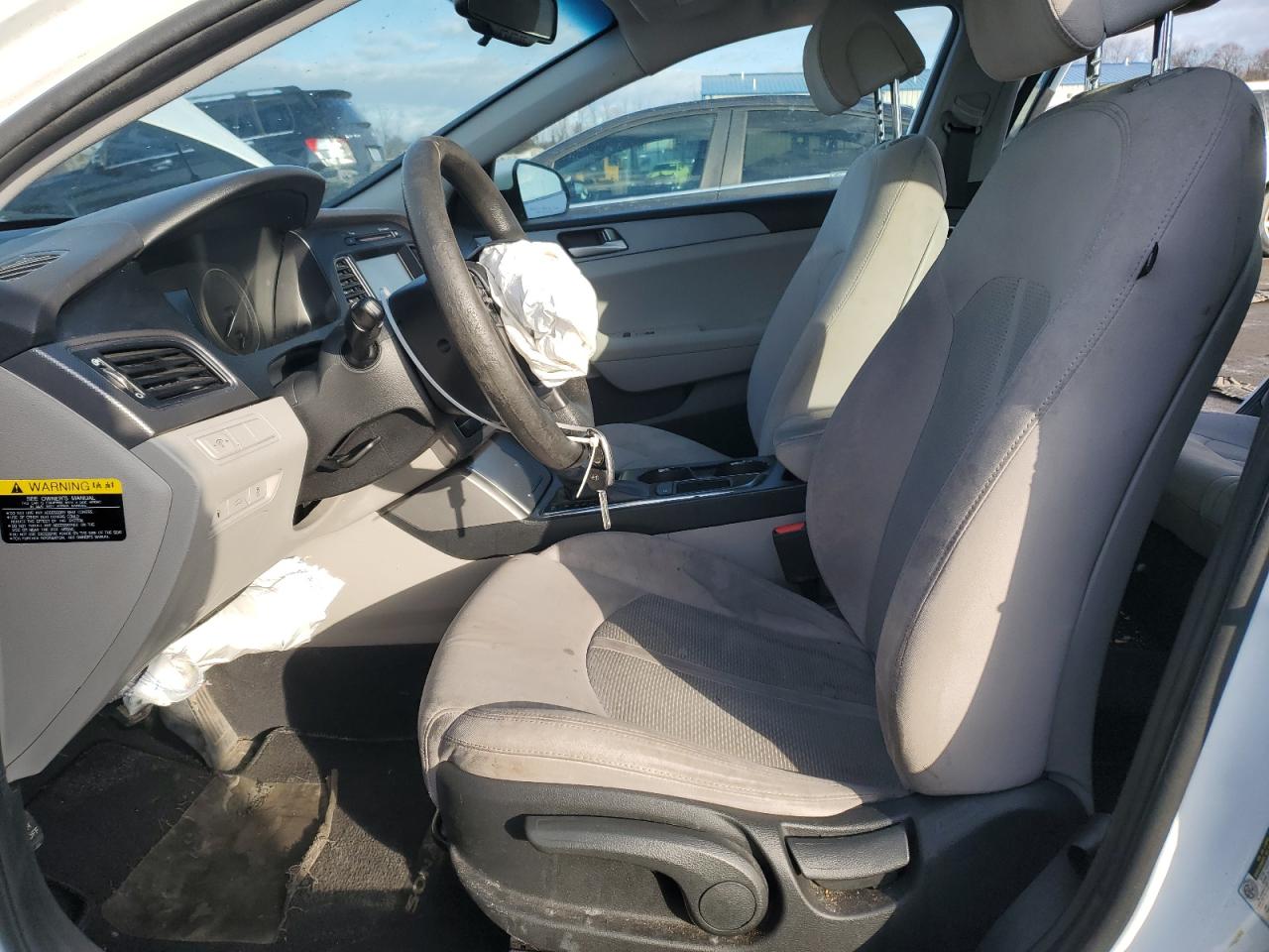 2017 Hyundai Sonata - Image 7