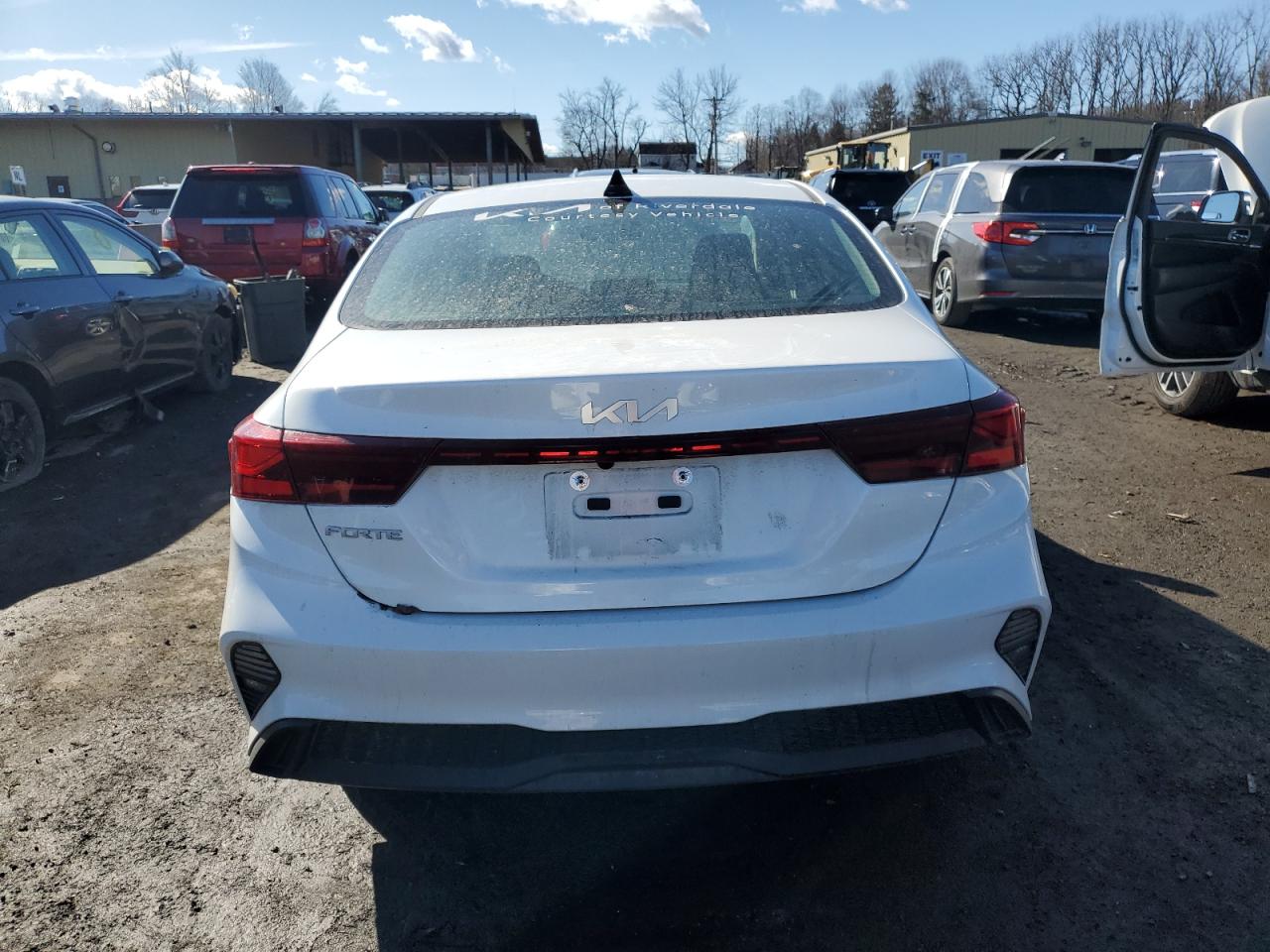 2023 Kia Forte - Image 6