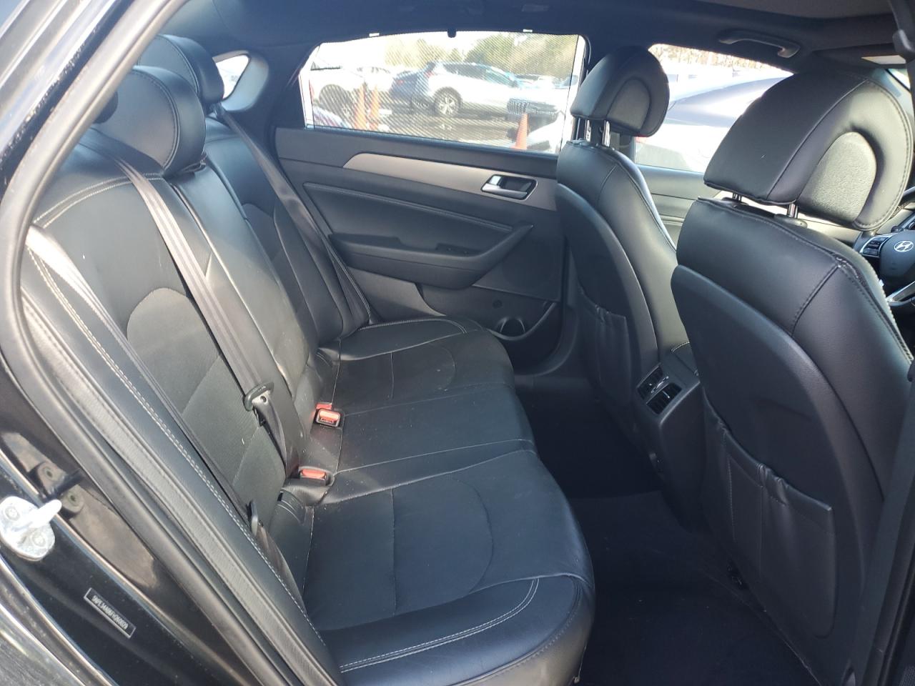 2015 Hyundai Sonata - Image 10