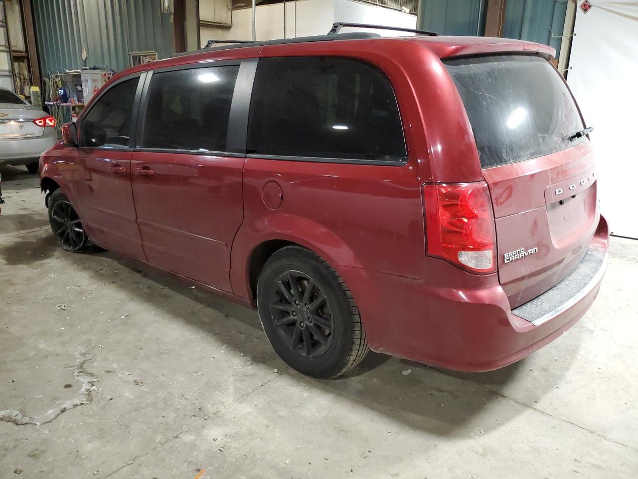 2014 Dodge Caravan - Image 2