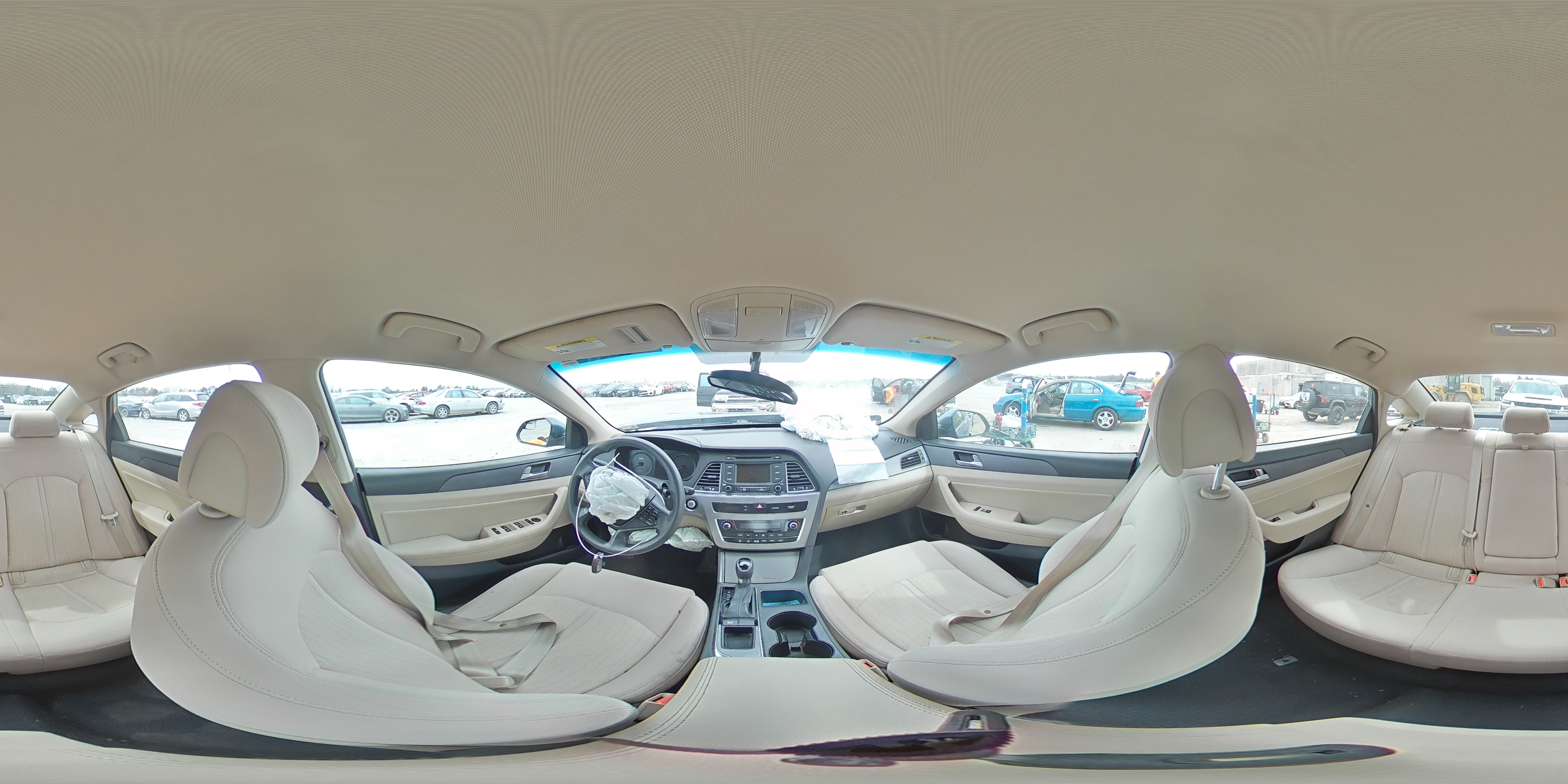2016 Hyundai Sonata - Image 12