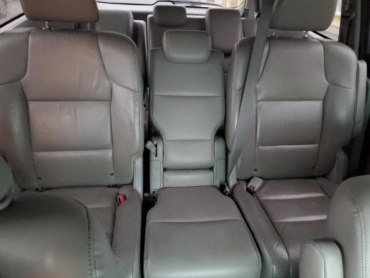 2011 Honda Odyssey - Image 11