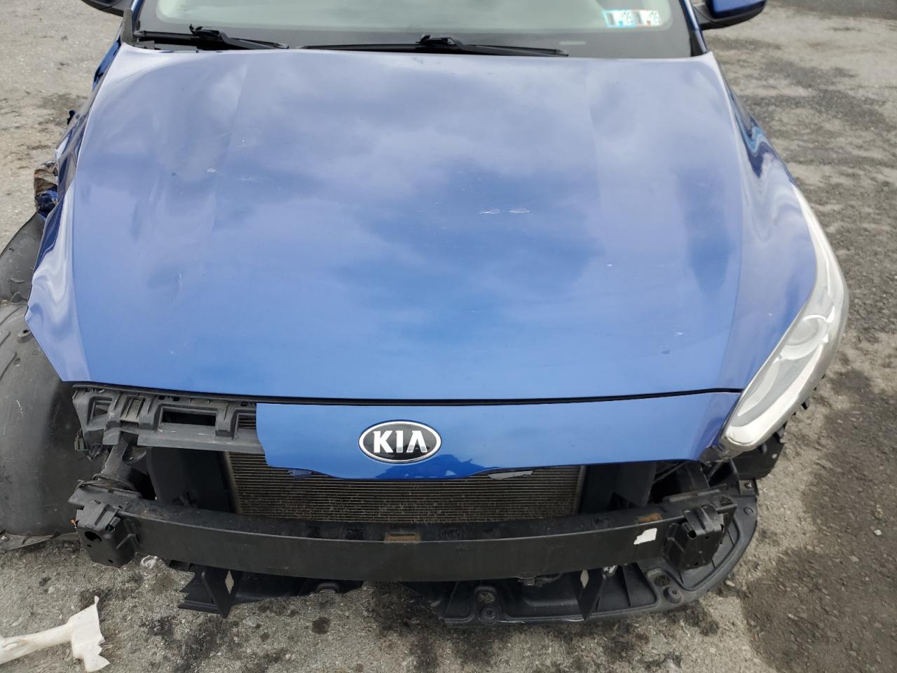 2019 Kia Forte - Image 13