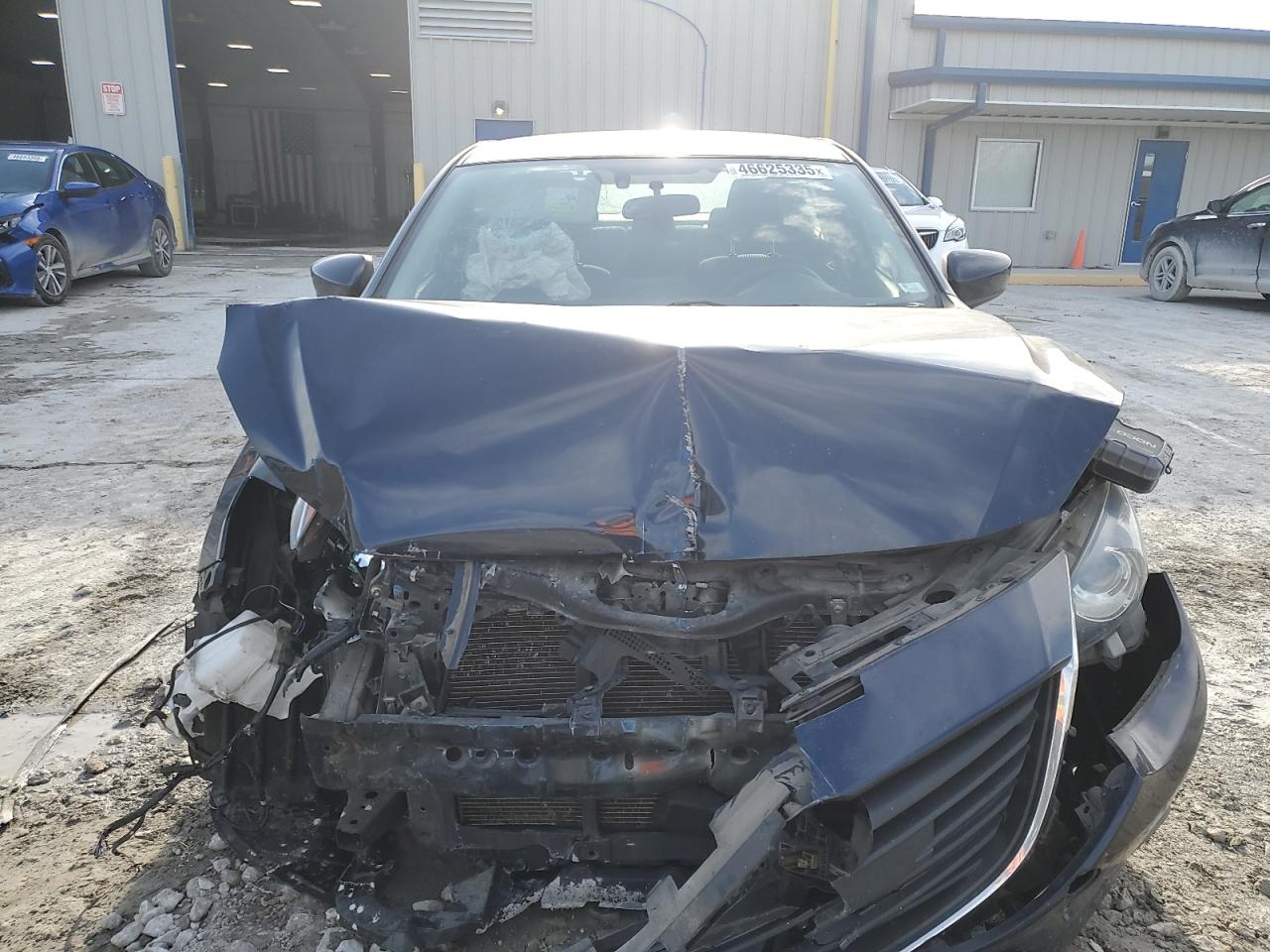 2016 Mazda 3 - Image 5