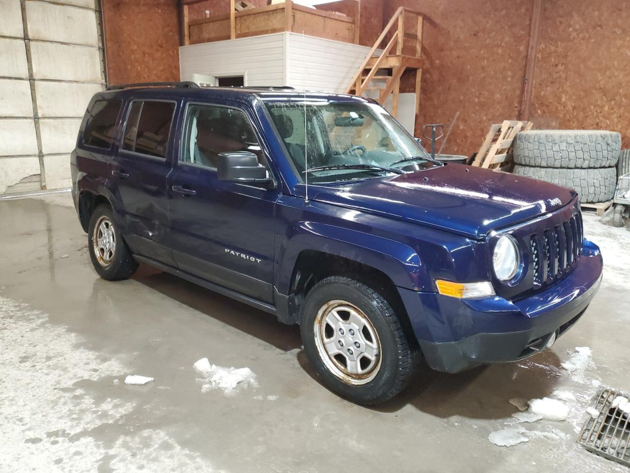 2015 Jeep Liberty (Patriot) - Image 4
