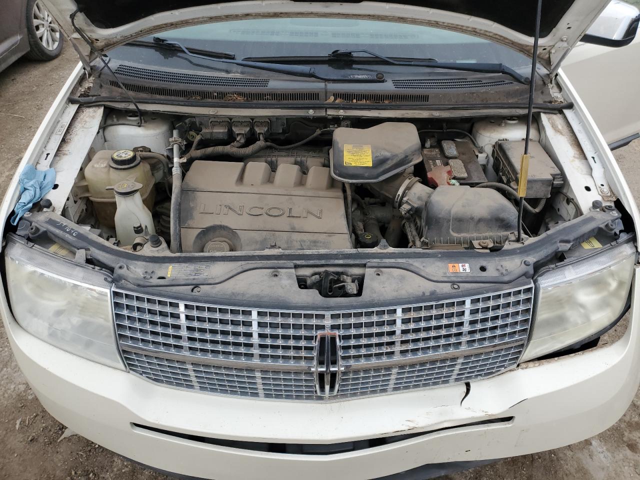 2008 Lincoln MKX - Image 12