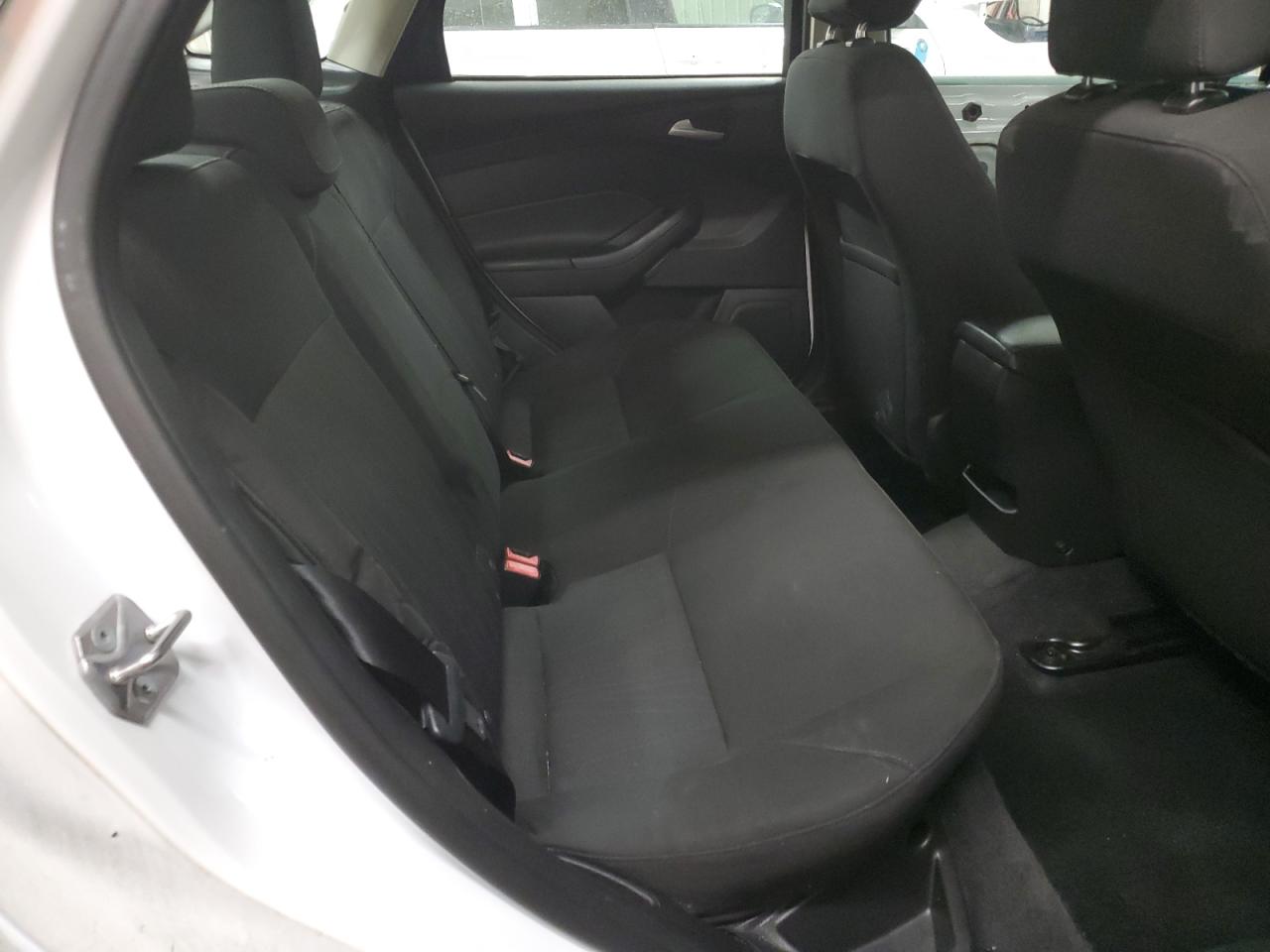 2015 Ford Focus - Image 10