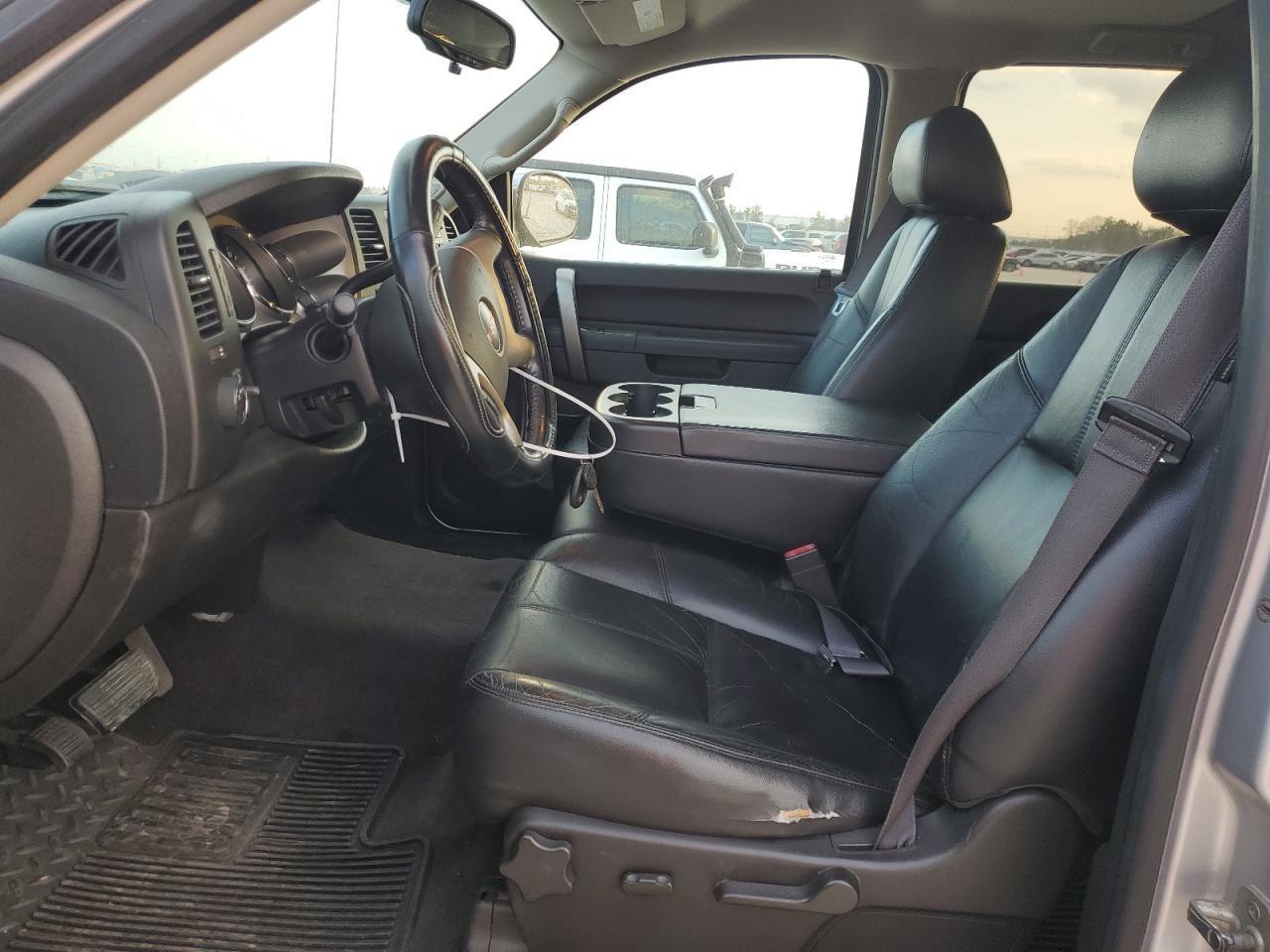 2012 GMC Sierra - Image 7