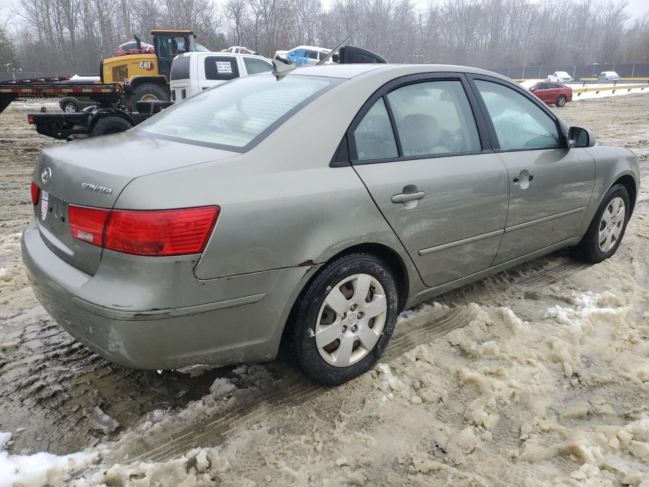2009 Hyundai Sonata - Image 3