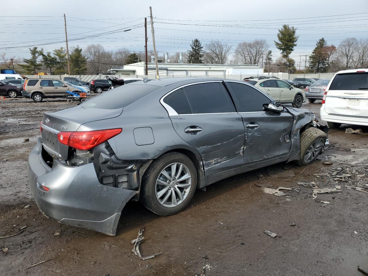 2017 Infiniti Q50 - Image 3