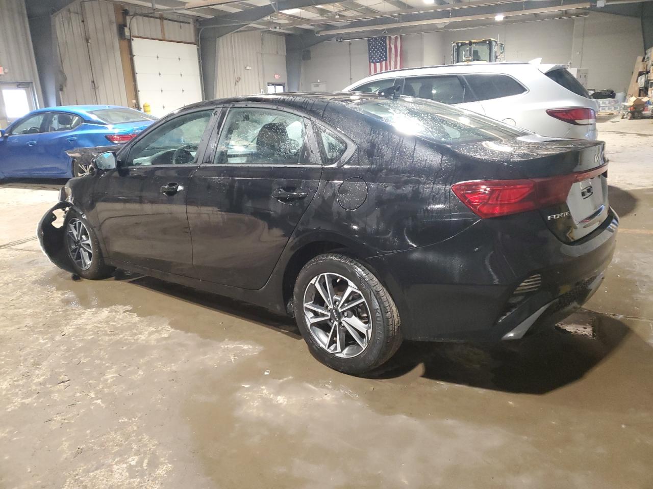 2023 Kia Forte - Image 2