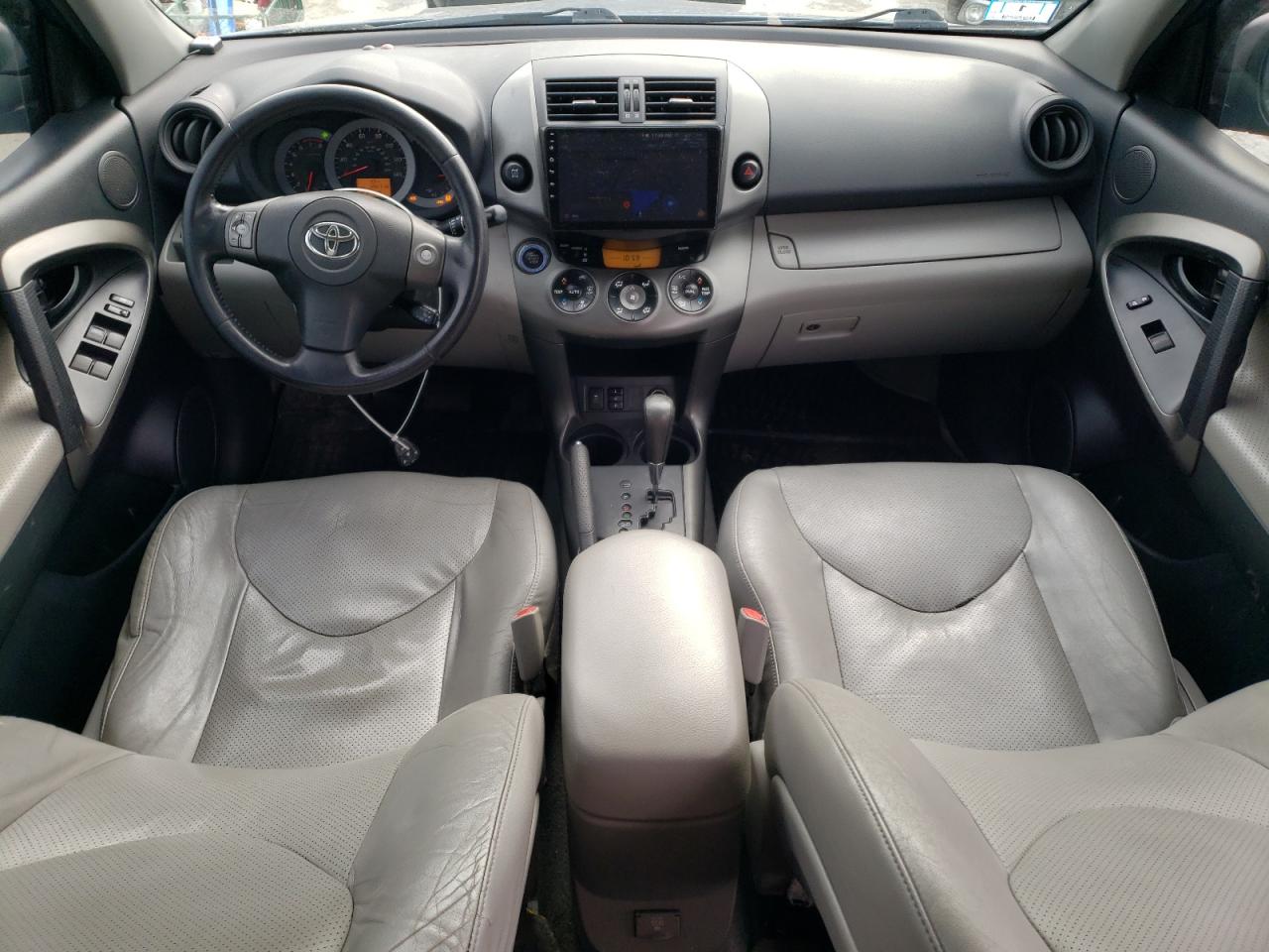 2012 Toyota RAV 4 - Image 8