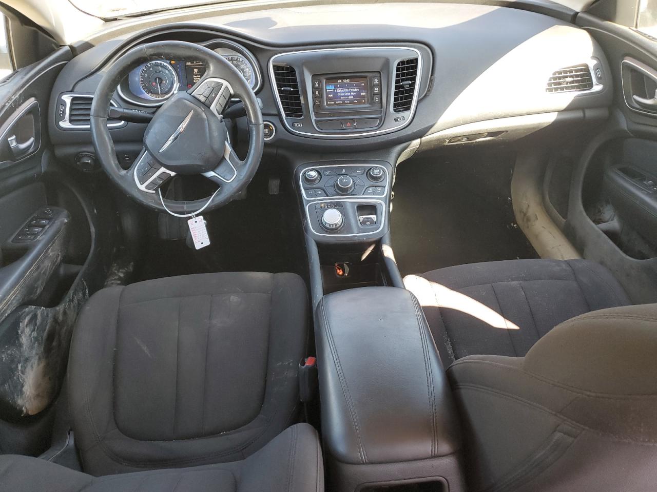 2015 Chrysler 200 Limited VIN: 1C3CCCAB9FN729037 Lot: 47047245