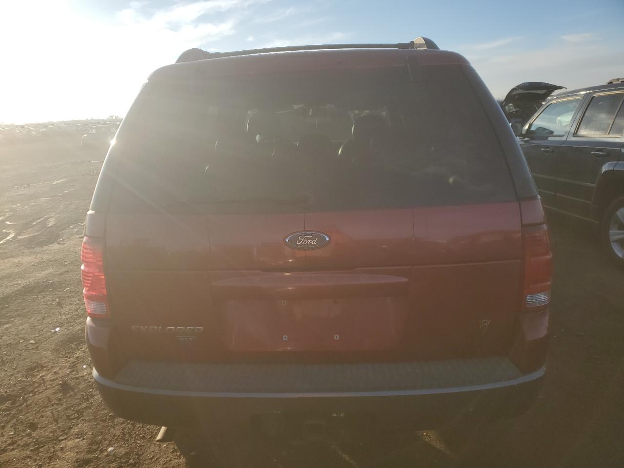 2004 Ford Explorer - Image 6