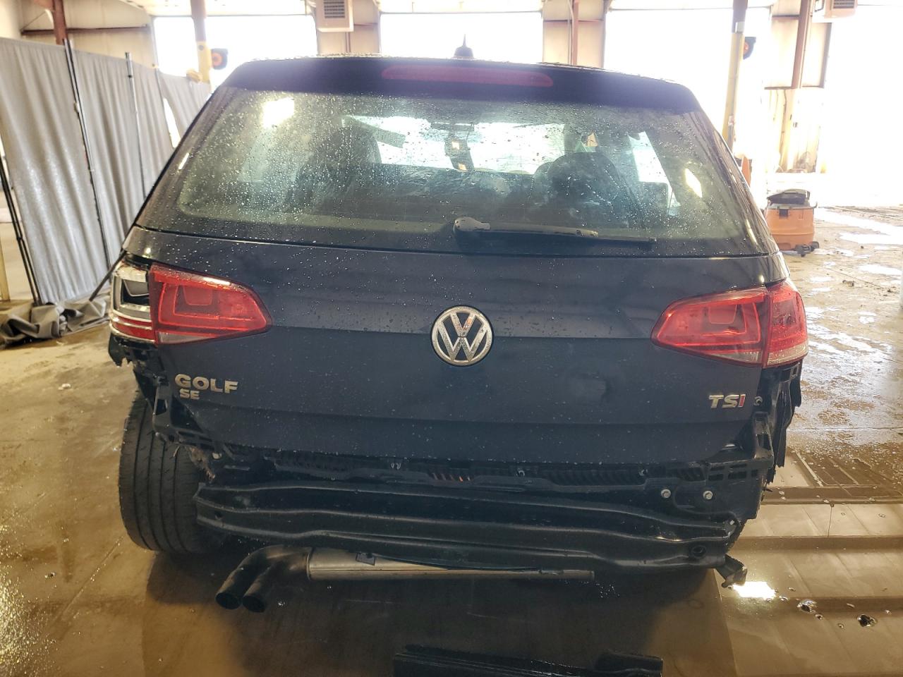 2016 Volkswagen Golf - Image 6