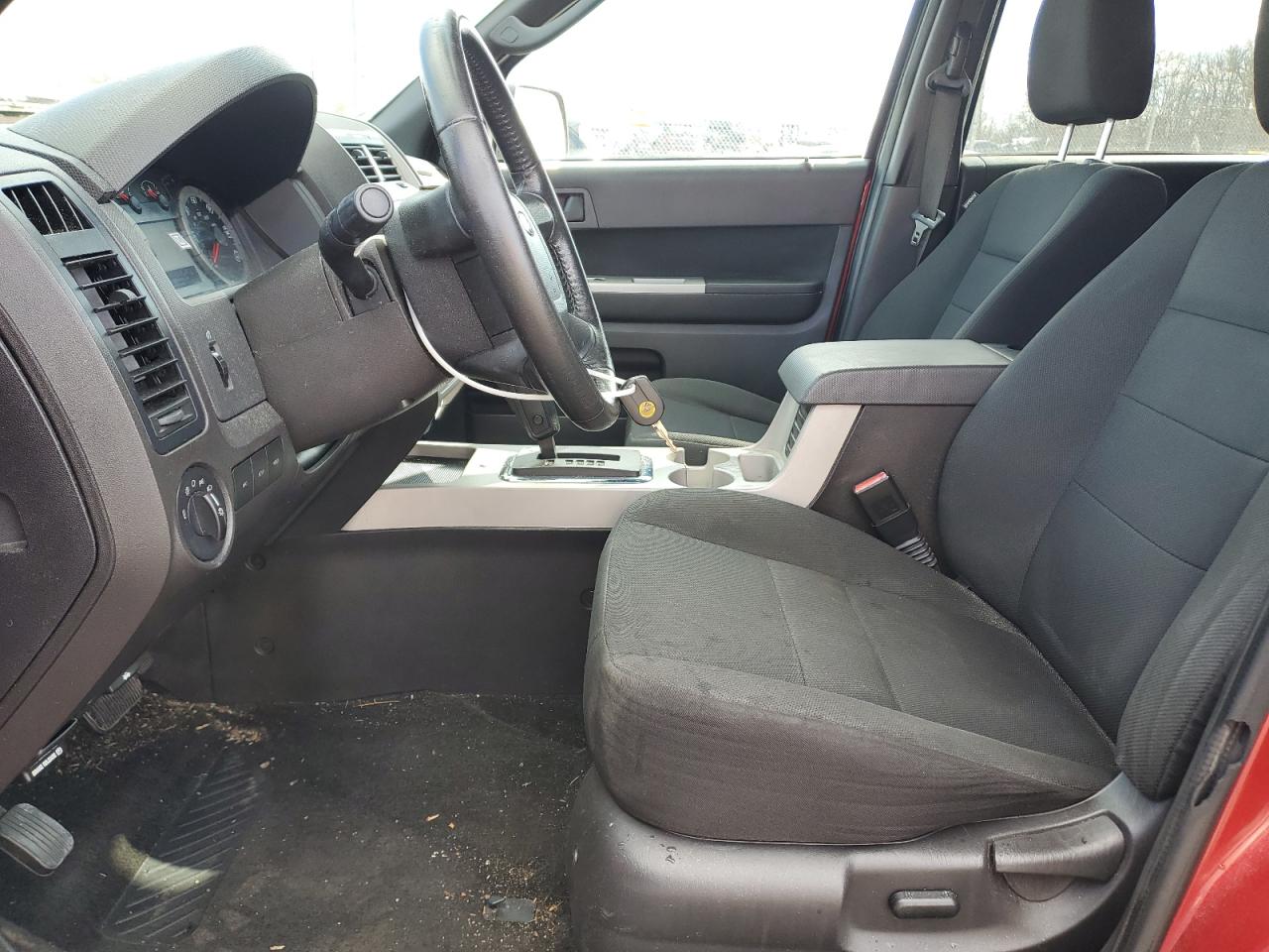 2009 Ford Escape - Image 7