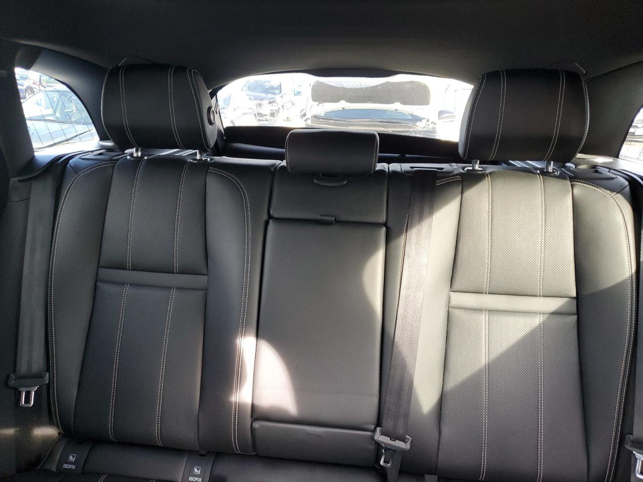 2020 Land Rover Range Rover - Image 10