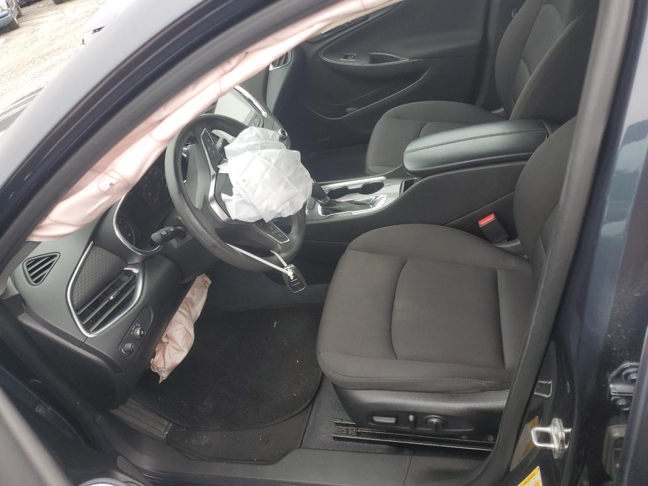 2019 Chevrolet Malibu - Image 7