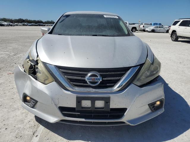  NISSAN ALTIMA 2016 Srebrny