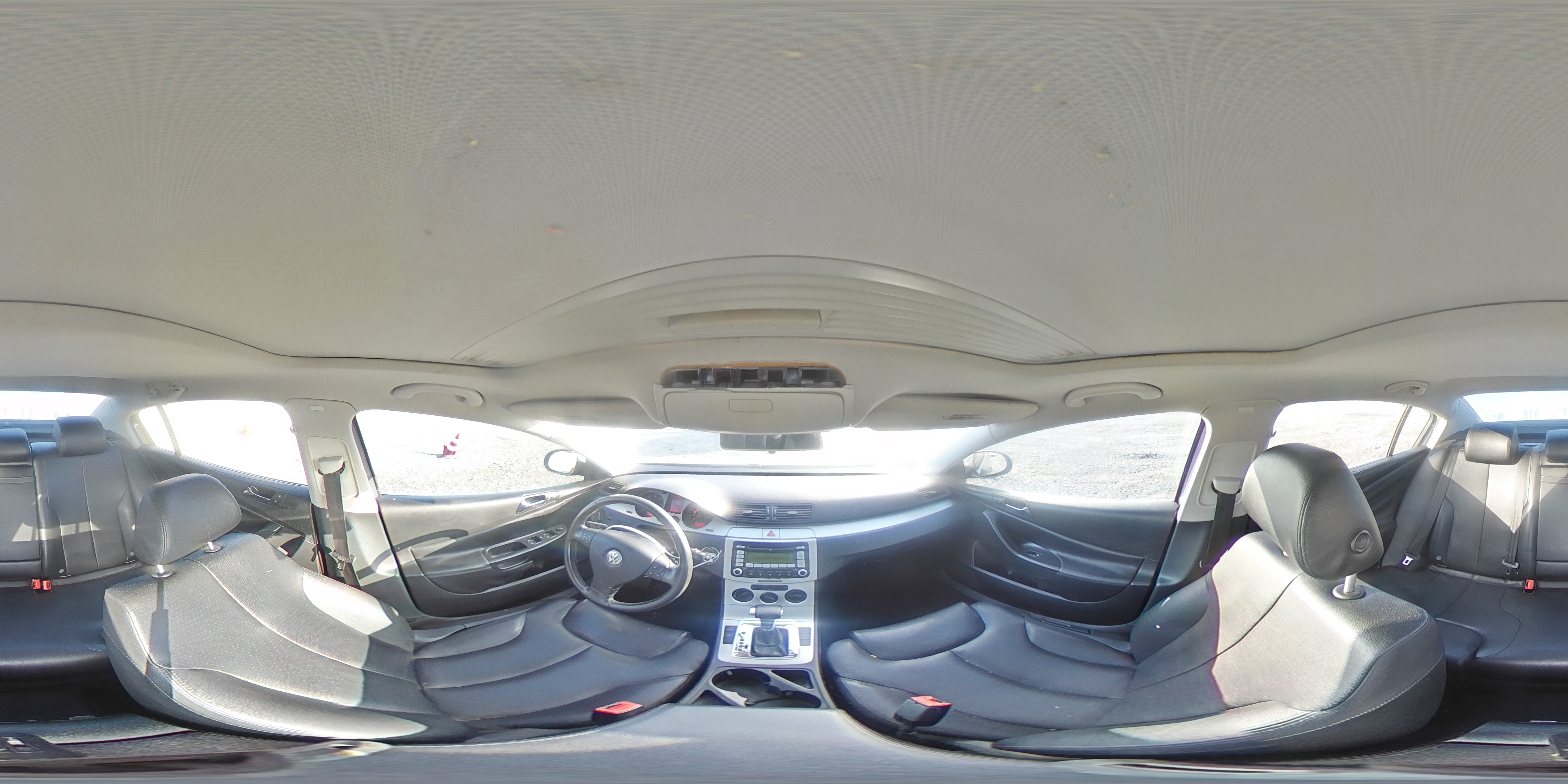 2008 Volkswagen Passat - Image 12