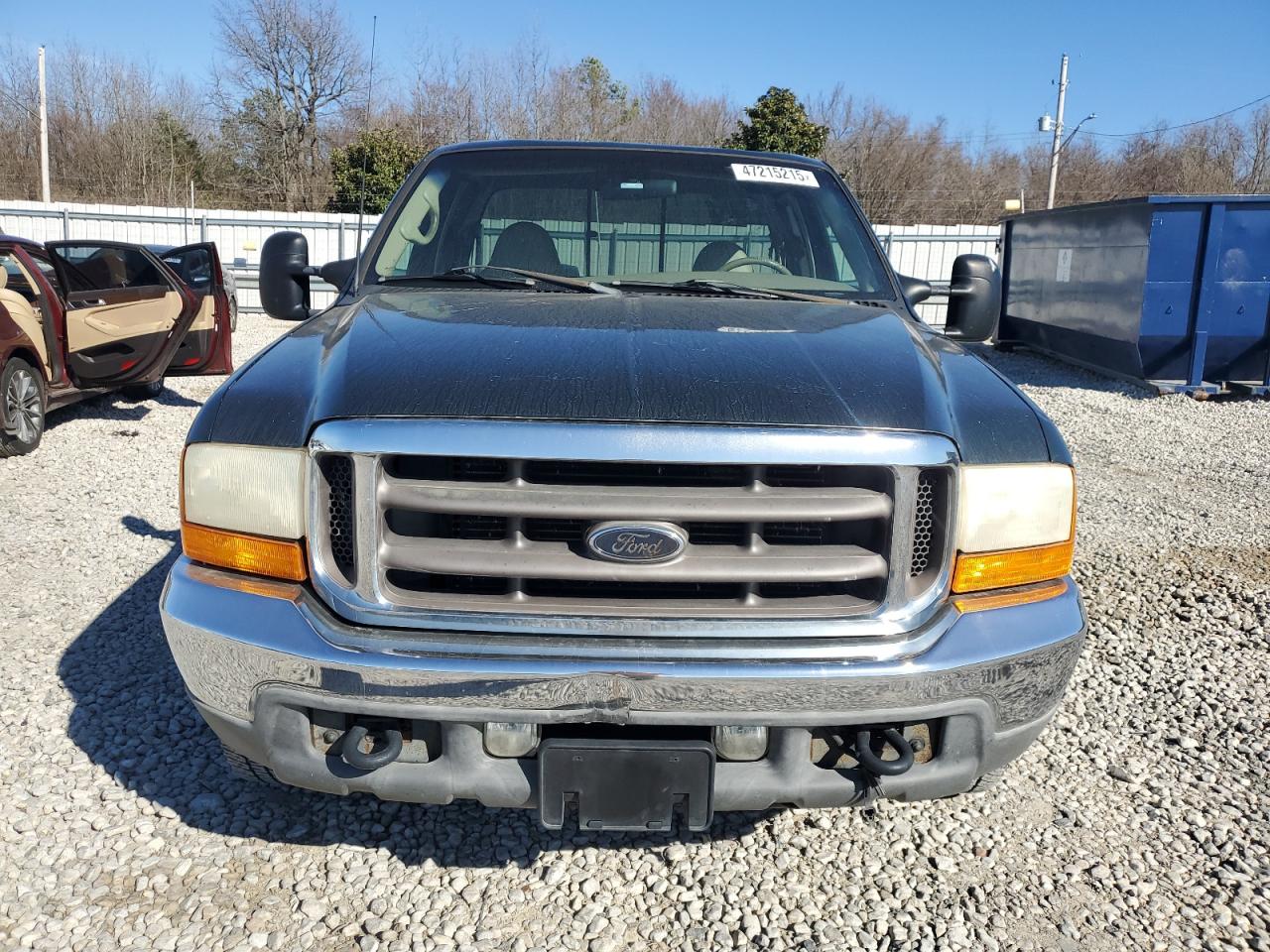 2001 Ford F250 - Image 5