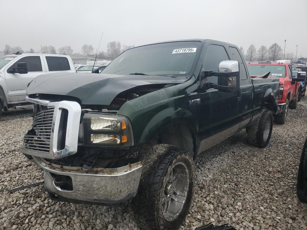 1999 Ford F250 Super Duty продається в Bridgeton, MO - All Over