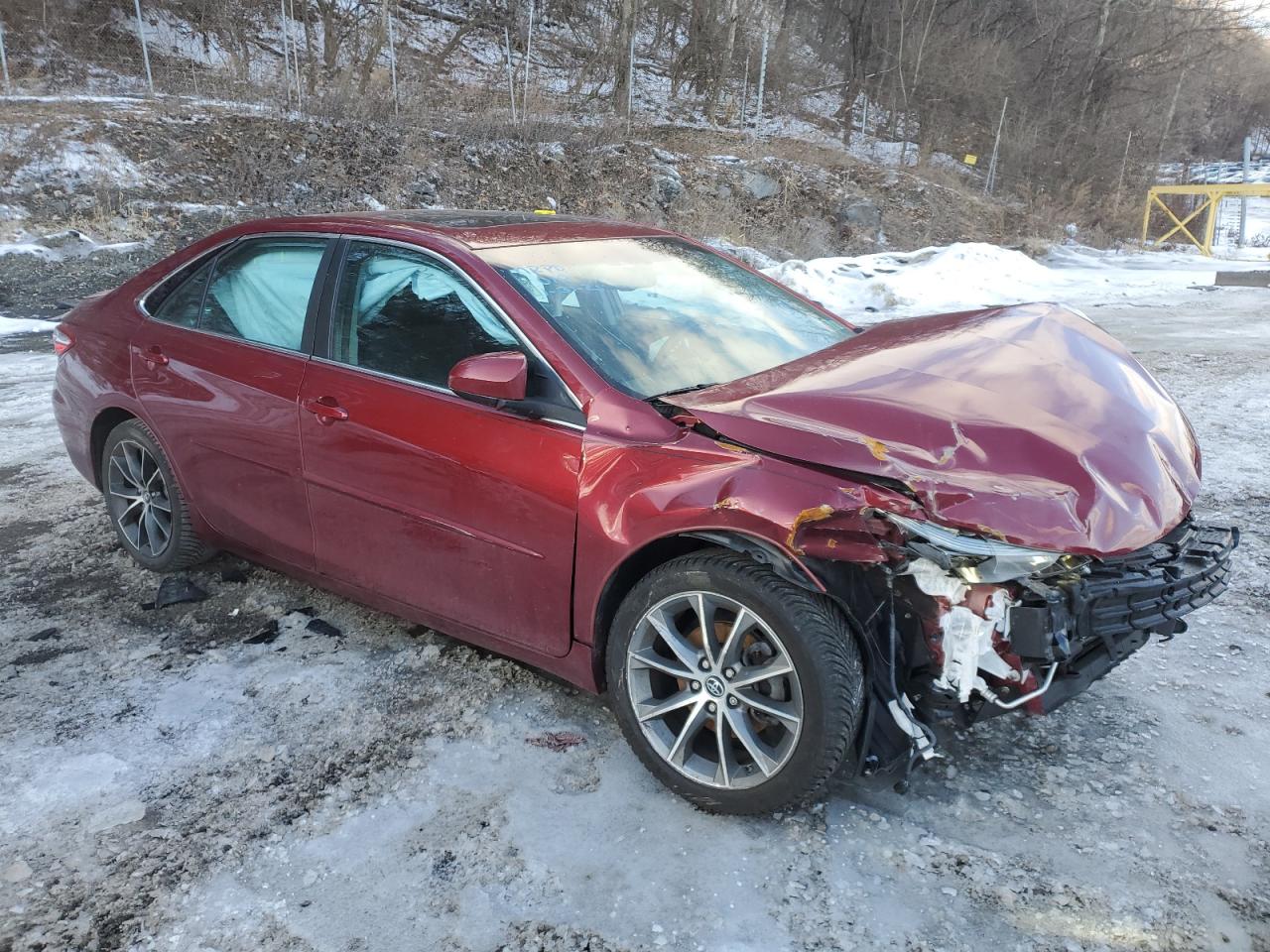2016 Toyota Camry - Image 4